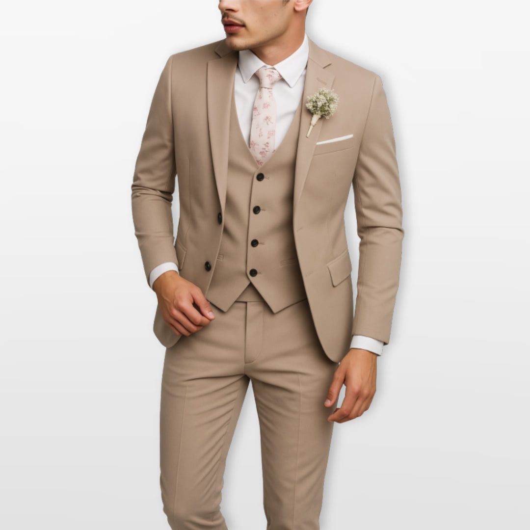 Costume Trois Pièces Ajusté Élégant Homme